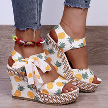 Load image into Gallery viewer, &quot;Lady Luck&quot; Designer Platform Wedges For Ladies (4-10US; 35-40EU) - Cali &amp; Clyde